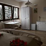 Gosciniec Pod Lubomirem Bed & Breakfast Weglowka (Lesser Poland)