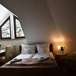Gosciniec Pod Lubomirem