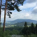 Pod Lubomirem Nocleg ze śniadaniem