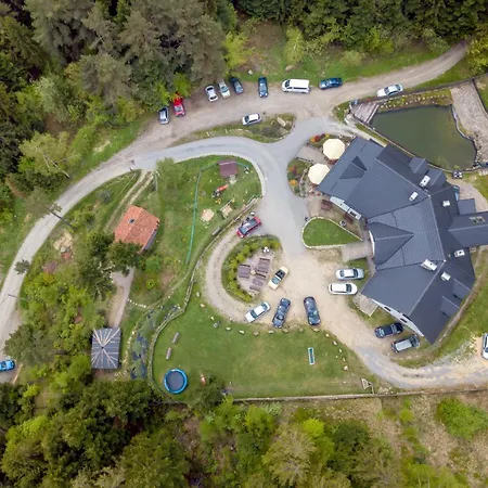 Gosciniec Pod Lubomirem 住宿加早餐酒店 Weglowka (Lesser Poland)
