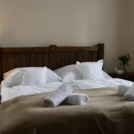Bed & Breakfast Gosciniec Pod Lubomirem Weglowka (Lesser Poland)