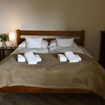 Bed & Breakfast Gosciniec Pod Lubomirem