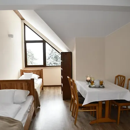 Bed & Breakfast Gosciniec Pod Lubomirem Weglowka (Lesser Poland)