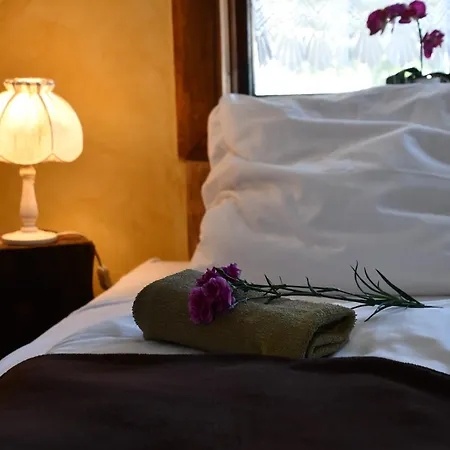 Bed & Breakfast Gosciniec Pod Lubomirem Weglowka (Lesser Poland)