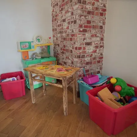 Gosciniec Pod Lubomirem Oda ve Kahvaltı Weglowka (Lesser Poland)