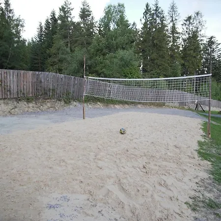 Gosciniec Pod Lubomirem Oda ve Kahvaltı 3*